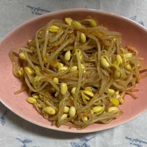 チョビの助の作ってみた!投稿(レンジで簡単！甘辛もやしサラダ)
