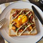 卵がとろ～り！ドライカレーのマヨトースト