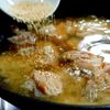 【ワンパン鶏めし】鶏肉のうま味を米に吸わせて、おこげがウマいの工程4