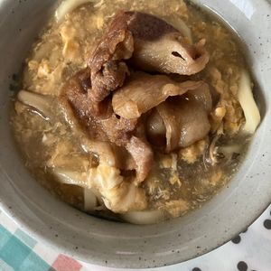 とまっちょ嫁の作ってみた!投稿(【甘辛肉のふわとろ卵あんかけうどん】甘めの味付けがおいしい♡)