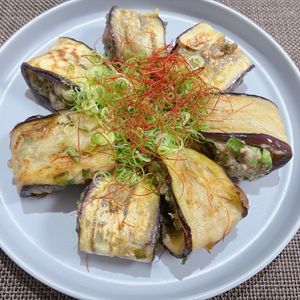 みーの作ってみた!投稿(【とろ旨ナス餃子】ひと口目で旨み爆発…！)