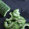 フライパンで作る【豚バラとゴーヤの甘酢炒め】の工程1