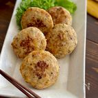 お弁当にもぴったり！レモンハーブつくね