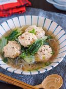 重ねて10分♪旨味たっぷり♪『鶏団子と白菜の重ねスープ煮』