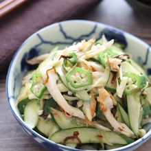 【きゅうりとオクラの塩昆布おかか和え】旨味たっぷりで美味しい