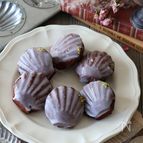 バレンタインに最適♪【簡単本格米粉チョコレートマドレーヌ】