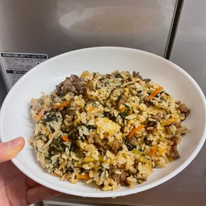 ケの作ってみた!投稿(【ビビンバ風チャーハン】韓国風♡旨辛味で食欲そそる！)