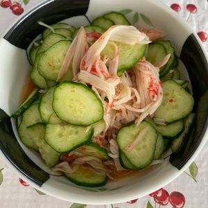 万福の作ってみた!投稿(簡単副菜☆『きゅうりとかにかまのさっぱり甘酢和え』)