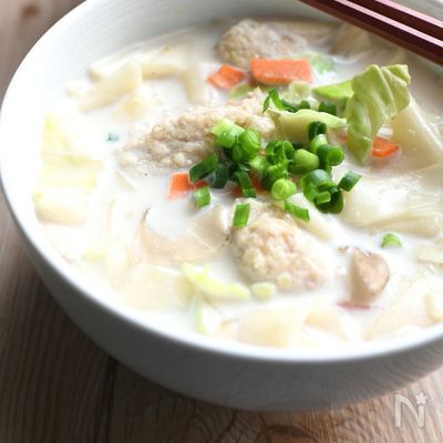 こく旨！鶏団子の味噌牛乳うどん　#牛乳大量消費レシピ