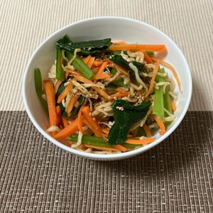 あすかの作ってみた!投稿(【やみつき食感♪切干し大根と野菜のナムル】栄養たっぷり)