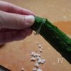 さっぱり美味しい！【ちくわときゅうりの梅マヨサラダ】の工程2