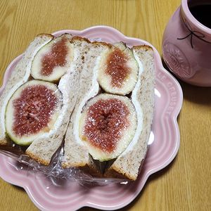 ナムディの作ってみた!投稿(5分でお店の味！【いちじくサンド】)