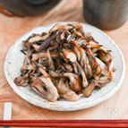 メイン食材ひとつだけ！まいたけの塩こんぶ炒め