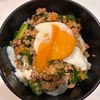 イトマルの作ってみた!投稿(家族がおかわり‼︎ニラたっぷり豚ひき肉de豚キムチ丼♡)