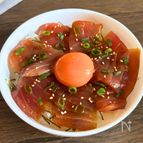【マグロの漬け丼】卵黄・ごま油でまろやか簡単1人分