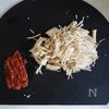疲労回復に！【えのきと梅のふんわりかきたまスープ】の工程1