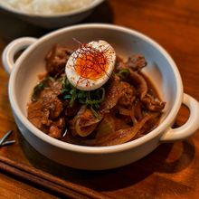 美味すぎて家中の米が無くなる【鶏モモの洋風味噌煮込み】