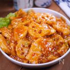 うまトロ🤩鶏むね肉とれんこんのチリソース煮☆