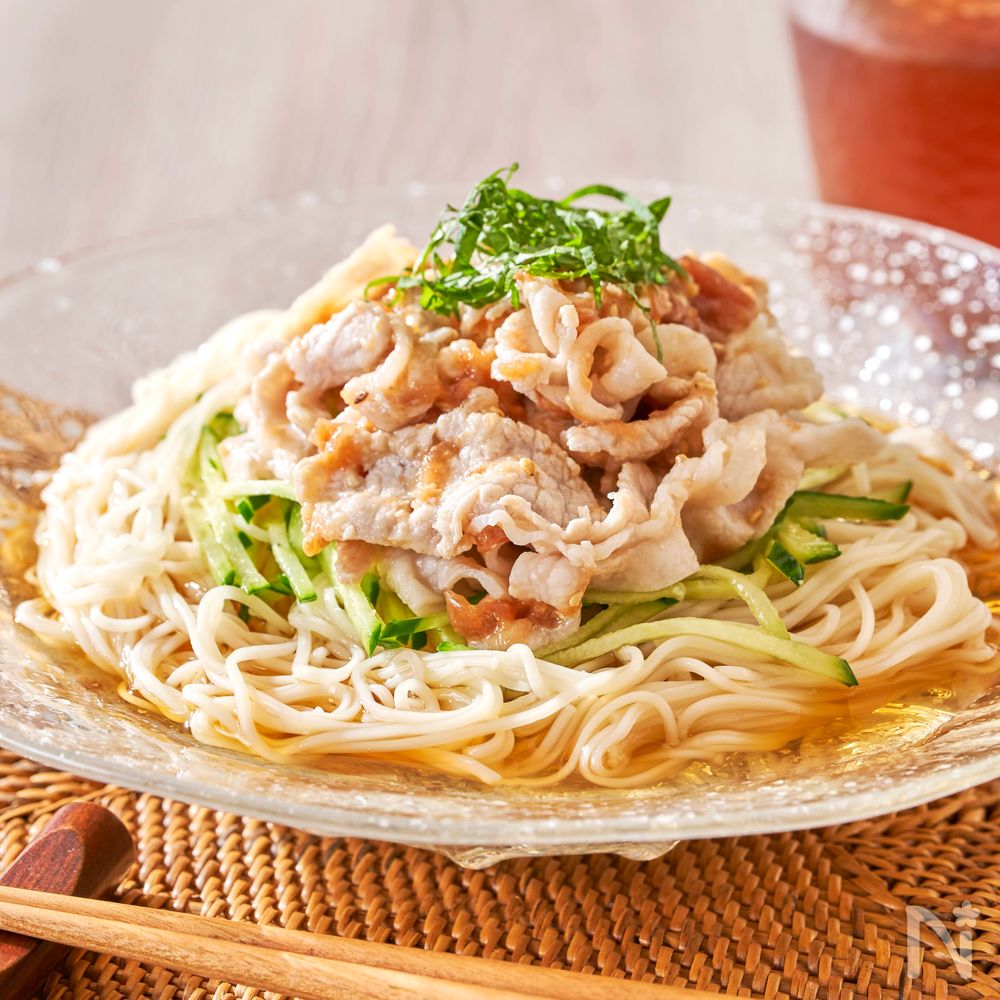 ボリューム満点！梅肉和え豚しゃぶのそうめん | レシピサイトNadia