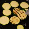 【塩麹でやさしく漬ける】帆立とズッキーニのマリネの下準備