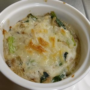 ぽぽペの作ってみた!投稿(一品完結！栄養満点【山芋のとろろグラタン】生クリ•バター不要)