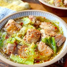 寒い日にぴったり♪野菜たっぷり「ピリ辛スープ」