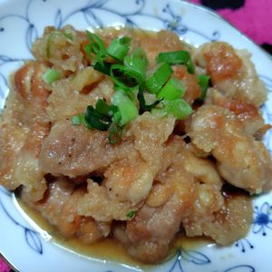 コスモスの作ってみた!投稿(お酒もご飯もすすむ！「甘辛チキン竜田のおろしぽん酢浸し」)