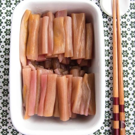 ずいき 芋茎 の下茹で By 庭乃桃 レシピサイト Nadia ナディア プロの料理家のおいしいレシピ