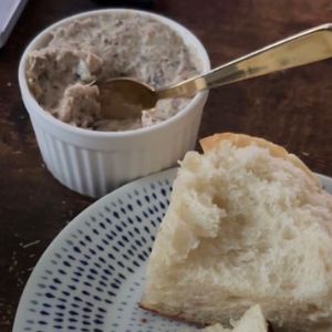 auqaの作ってみた!投稿(鯖缶とクリームチーズのリエット)
