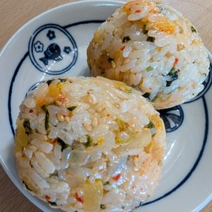 まゆのの作ってみた!投稿(止まらない美味しさ！明太キムチチュモッパ)