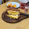 アカツキの作ってみた!投稿(コーンチーズのとろ~りホットサンド)