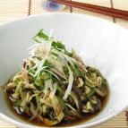 薬味たっぷり夏の味
千切り茄子のだしびたし