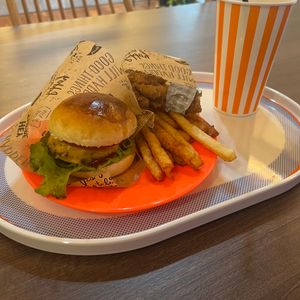 ほちぐりゆの作ってみた!投稿(バンズから作る🍔至高のハンバーガー☆Hamburger)
