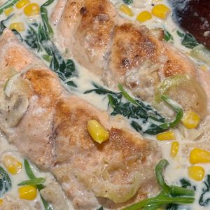 あなぼんごはんの作ってみた!投稿(【鮭とほうれん草の和風クリーム煮】簡単なのに絶品!お魚レシピ)