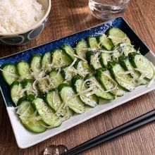 切って漬けるだけ！無限にいけちゃう「ねぎ塩レモンきゅうり」