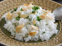 ほんのり甘くて冷めても美味しい・パセリ香る麹バターライス