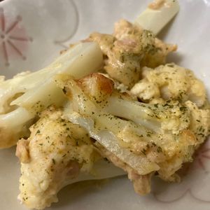 sirokumaの作ってみた!投稿(《子どもも大好き！》カリフラワーのカレーマヨチーズ焼き)