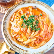 レンジで簡単♪濃厚トマトチーズパスタ