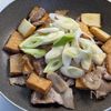 コスパ抜群！お手軽♪【厚揚げと豚こまの甘辛煮炒め】の工程3