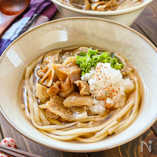 【甘辛豚おろしのとろみうどん】食べ応えも◎