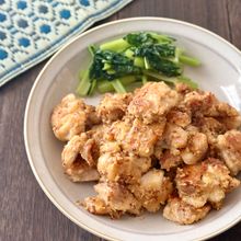 ご飯が進む!《鶏もも肉の味噌マスタード焼き》
