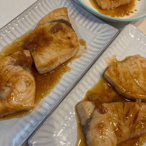 Oの作ってみた!投稿(＊めかじきのにんにくオイバター照り焼き＊)