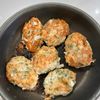 クックマリアの作ってみた!投稿(【蓮根とたたき海老のチーズ焼き】超簡単!食感も楽しめる♪)