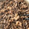 やみつき激うま！【甘辛牛肉のせ バジルチーズキンパ】ガパオ風の工程8