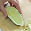 【ふわふわジューシー】海老となすのボート蒸しの工程3