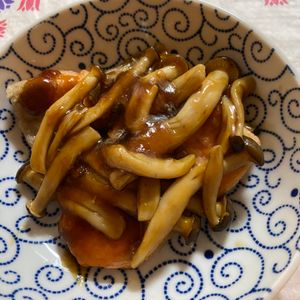 万福の作ってみた!投稿(ワンパン10分！【鮭の和風きのこあんかけ】生姜香る♩)
