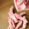 ベーコンパイナップル炒め♪子どもに人気な朝食・つけあわせの工程1
