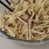 【さつまいも豚こまチーズガレット】甘辛ダレがやみつき！の工程1