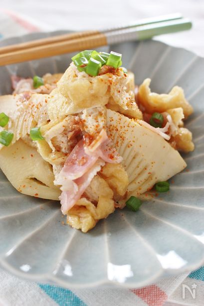 タケノコと油揚げ、ベーコンの含め煮