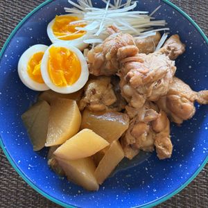 Robinの作ってみた!投稿(【手羽元と大根のこってり煮】お肉ほろほろ♪とろける味染み大根)